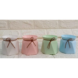 VASO CY002 PLASTICO DECORATIVO C/LAÇO A10CM