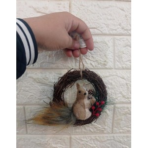 ENFEITE NATALINO NTD13075 ESQUILO NA GUIRLANDA 13,5X3,8X10,5 CM