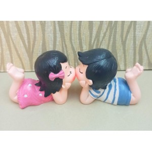 ENFEITE 3338 C/2 PCS CASALZINHO SE BEIJANDO C/ IMÃ A6XL13CM